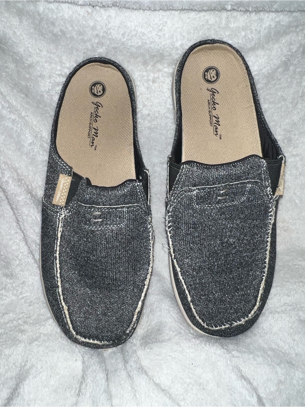 Gecko man arch support canvas slip on mules woman size 9